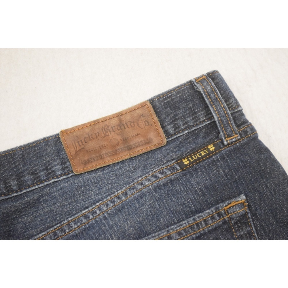 Lucky Brand Vintage Straight Stretch Denim Blue Jeans Mens Size 38 x 30
